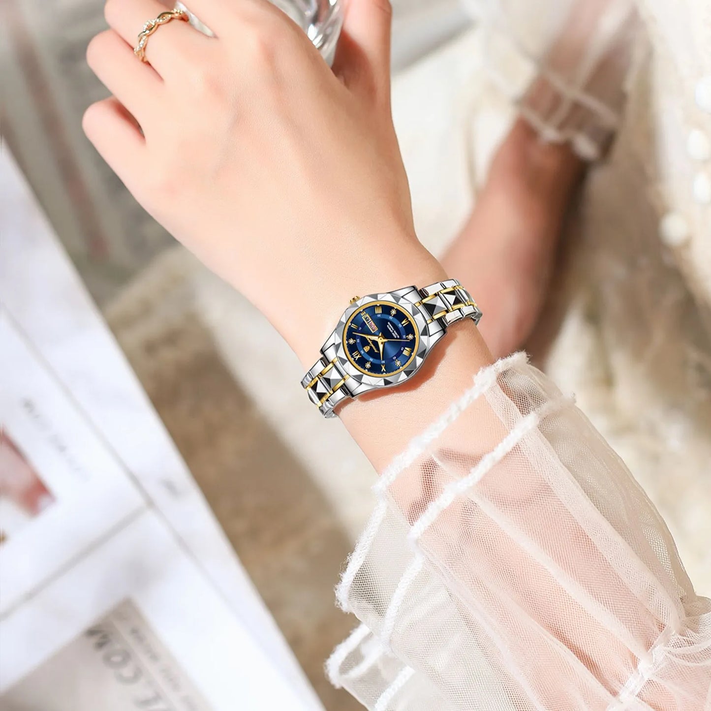 POEDAGAR Luxury Ladies Watch Luminous Waterproof