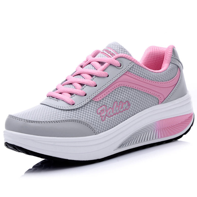 Single Sports shoes for Women